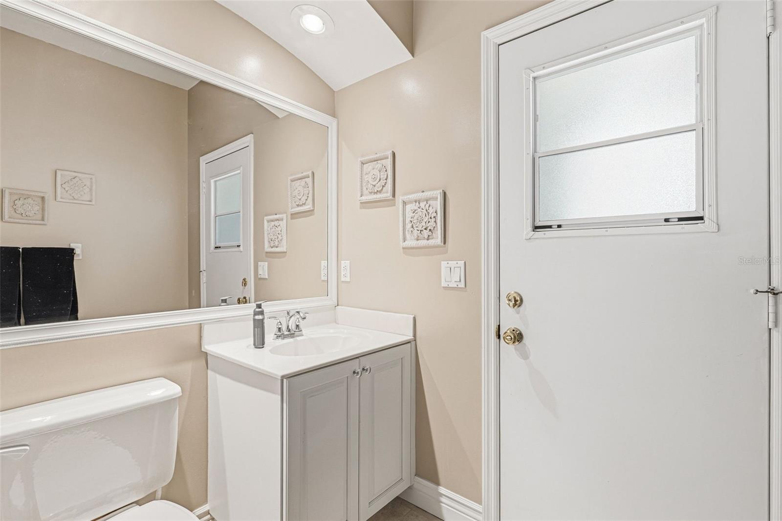 Image 50 of 62 For 23322 Duchess Avenue