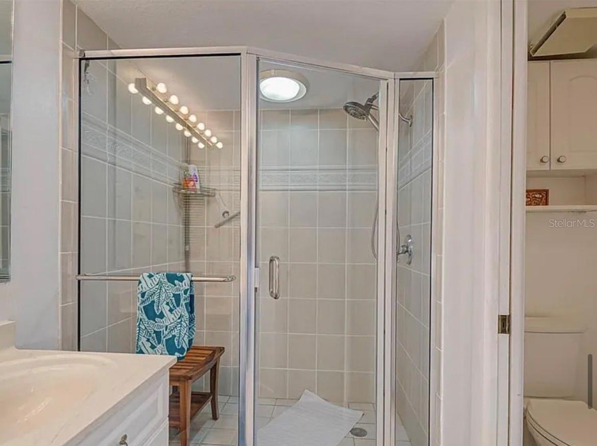 Image 15 of 46 For 25188 Marion Avenue E306