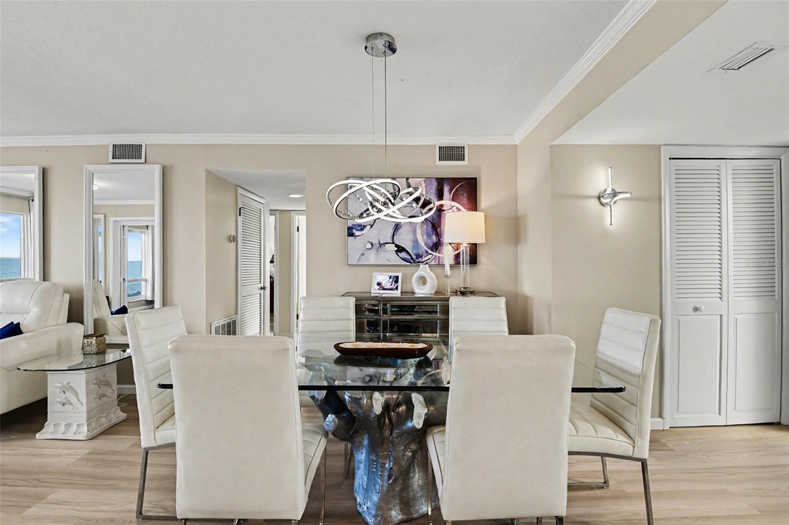 Image 13 of 51 For 1 Colony Point Drive A7