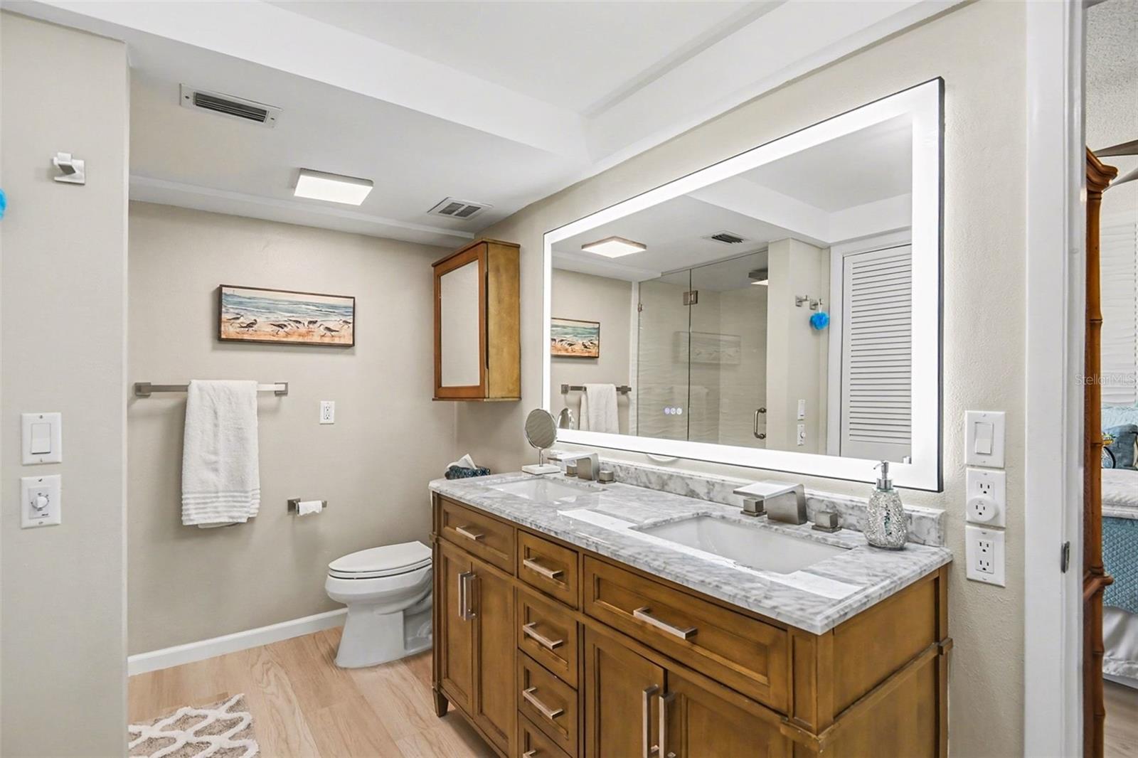 Image 22 of 51 For 1 Colony Point Drive A7