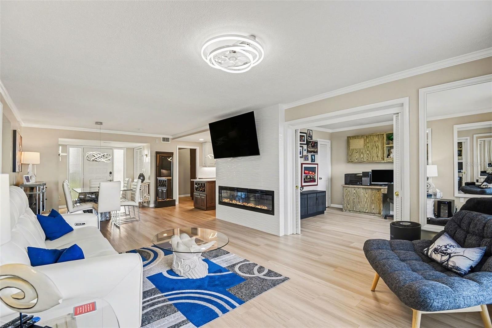 Image 5 of 51 For 1 Colony Point Drive A7