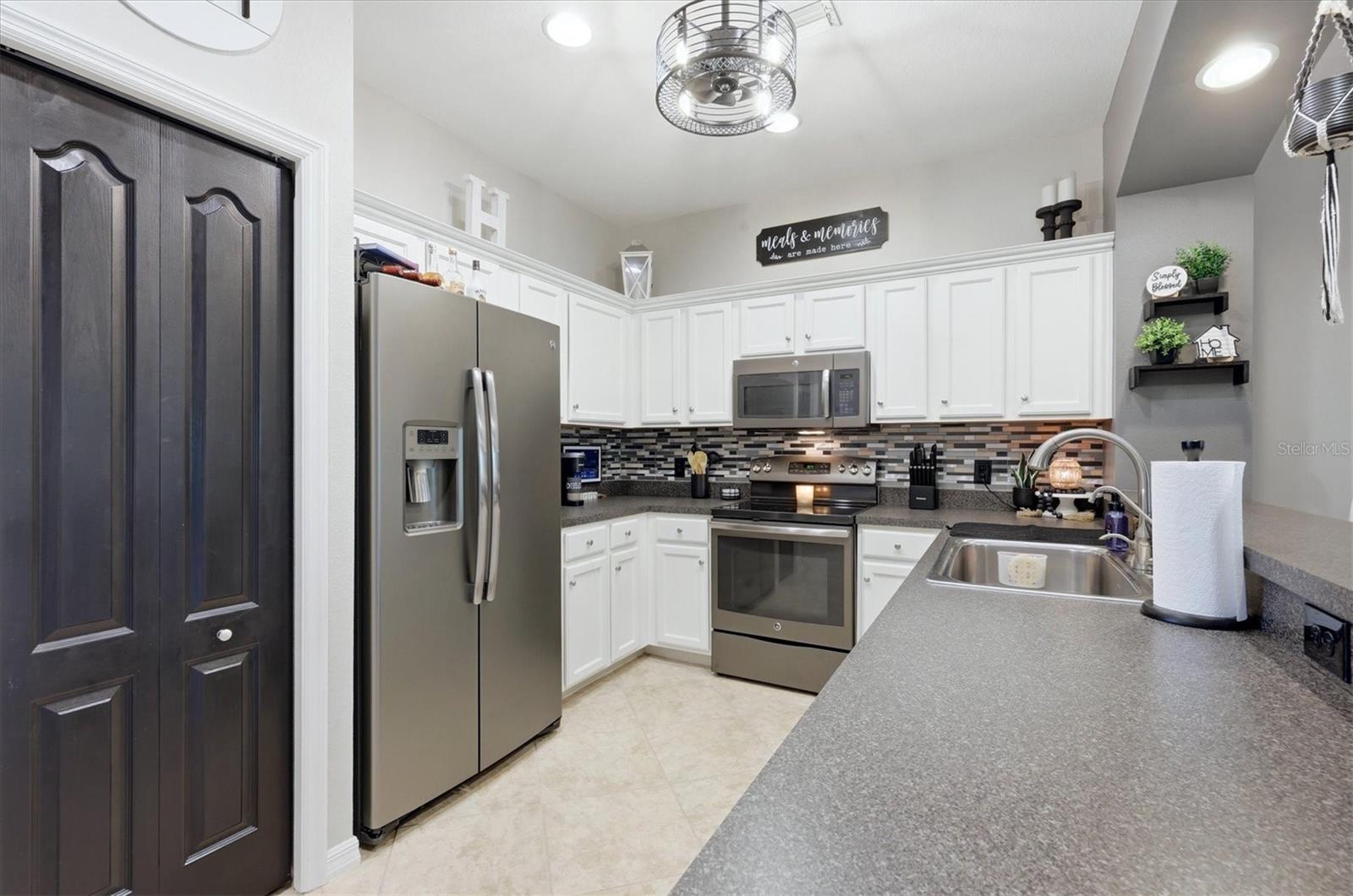 Image 12 of 58 For 1177 Jonah Drive