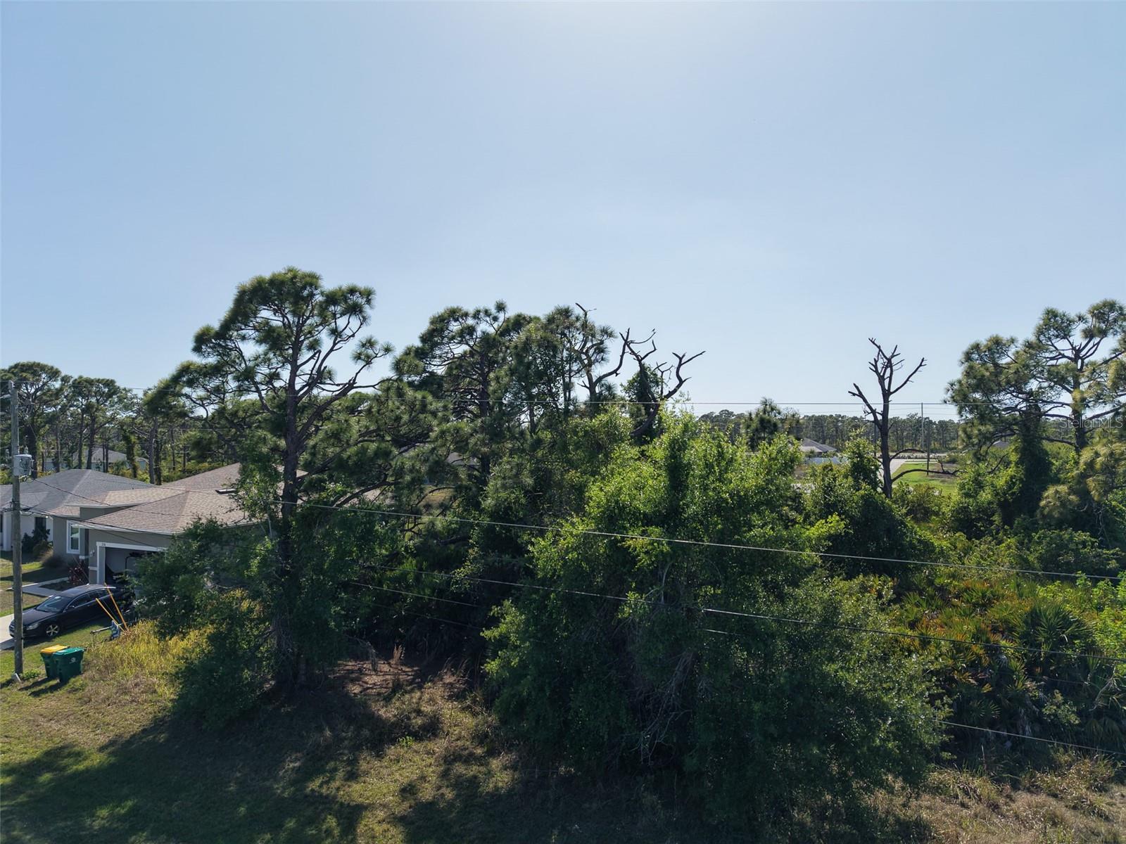 Image 5 of 14 For 274 Sweetwater Drive