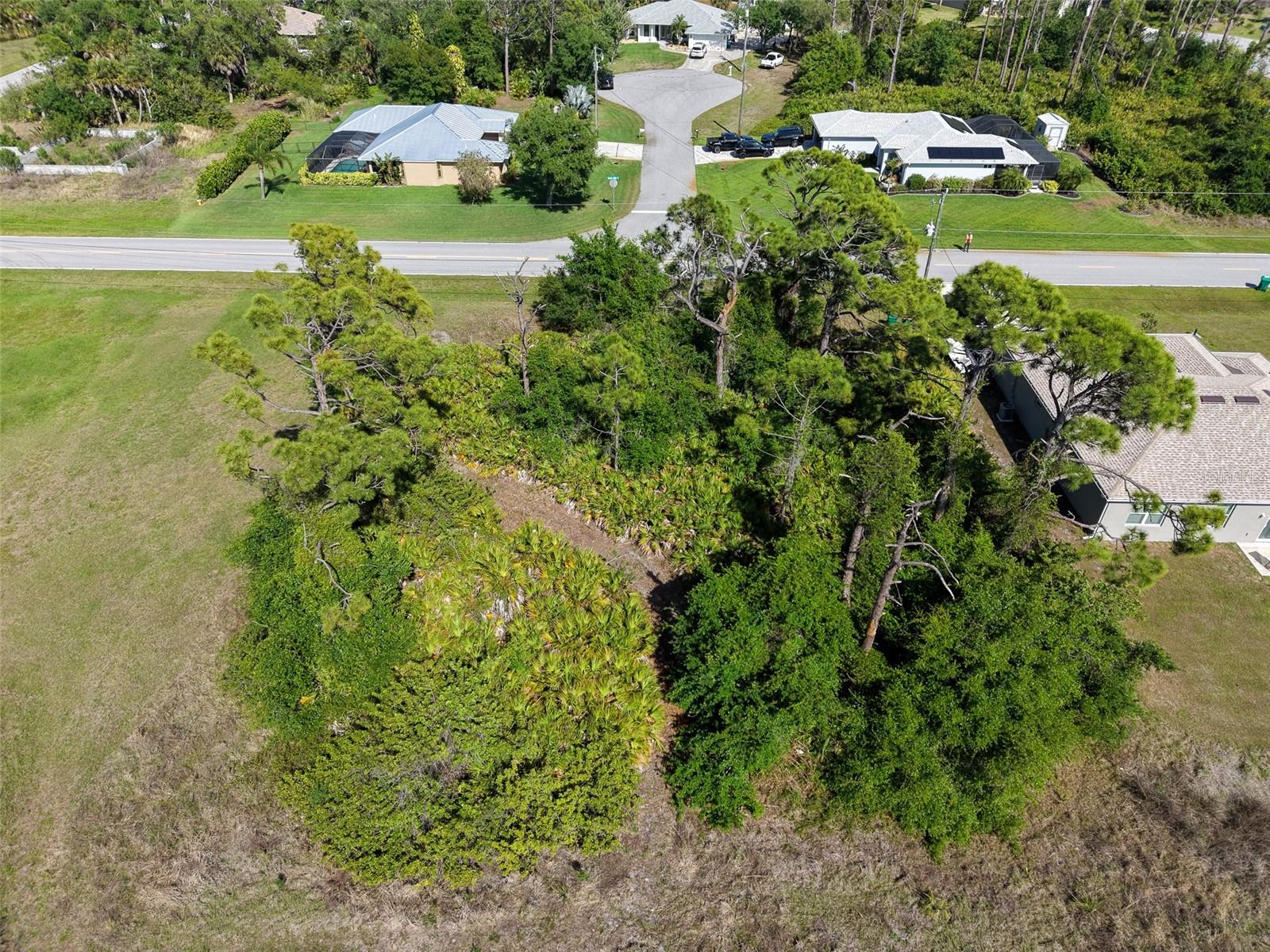 Image 7 of 14 For 274 Sweetwater Drive