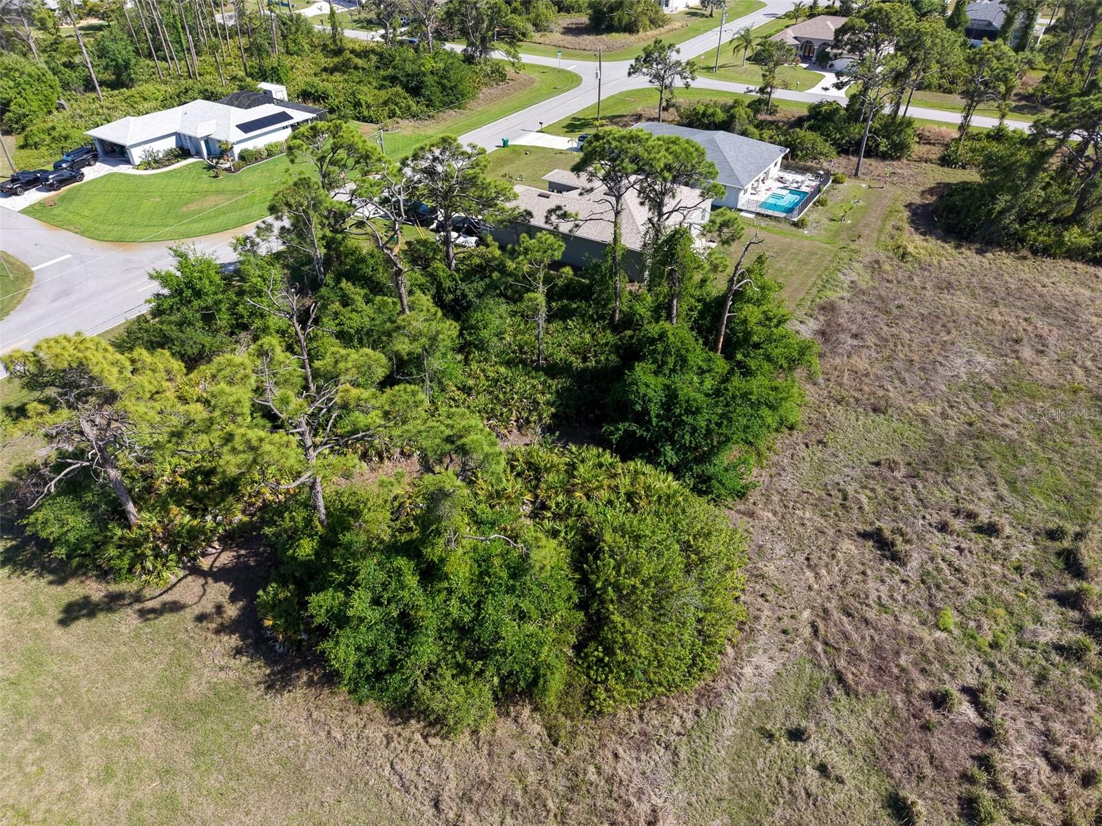 Image 8 of 14 For 274 Sweetwater Drive