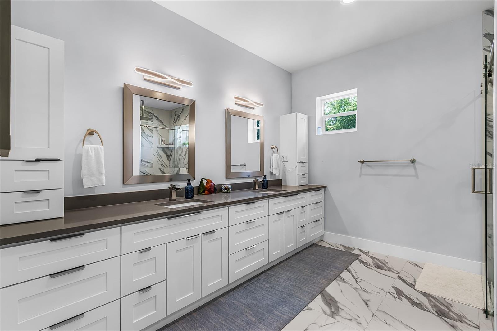 Image 33 of 50 For 1275 Carlene Avenue