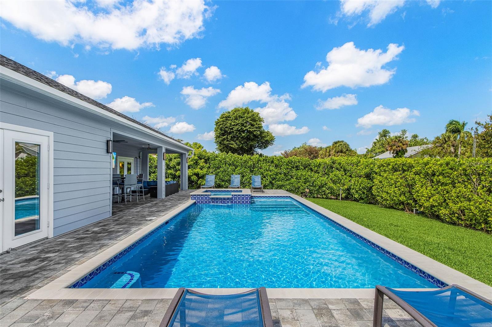 Image 39 of 50 For 1275 Carlene Avenue