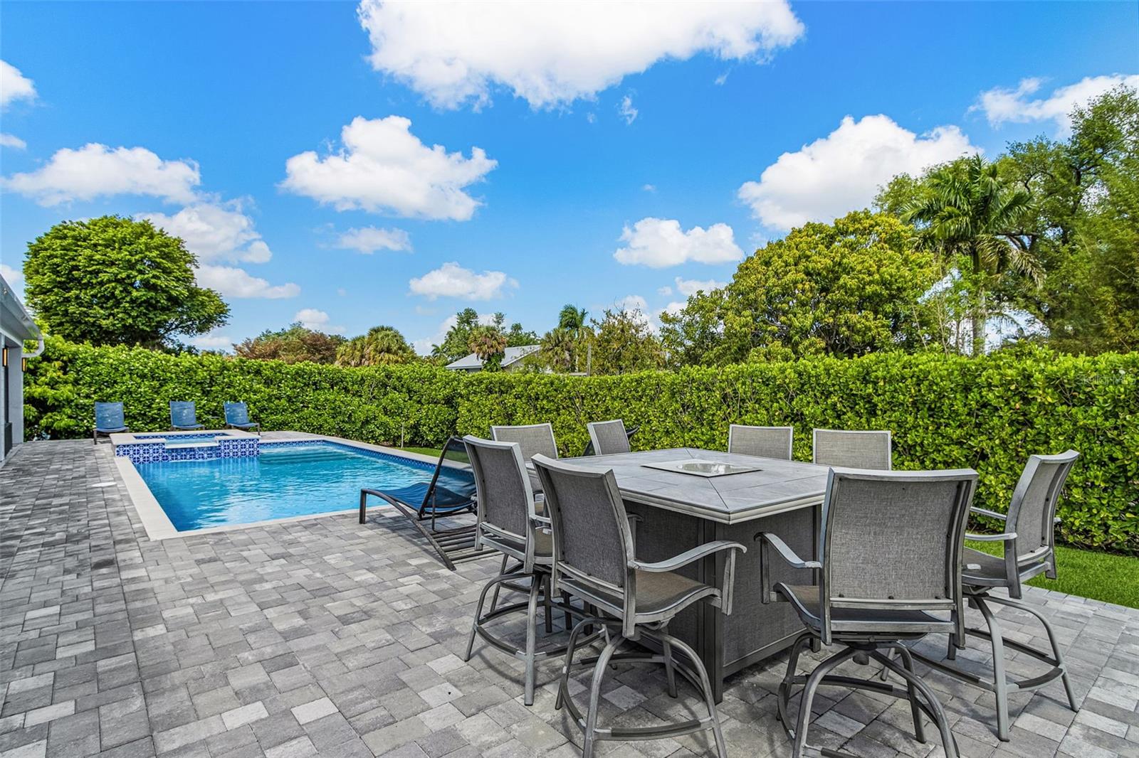 Image 40 of 50 For 1275 Carlene Avenue