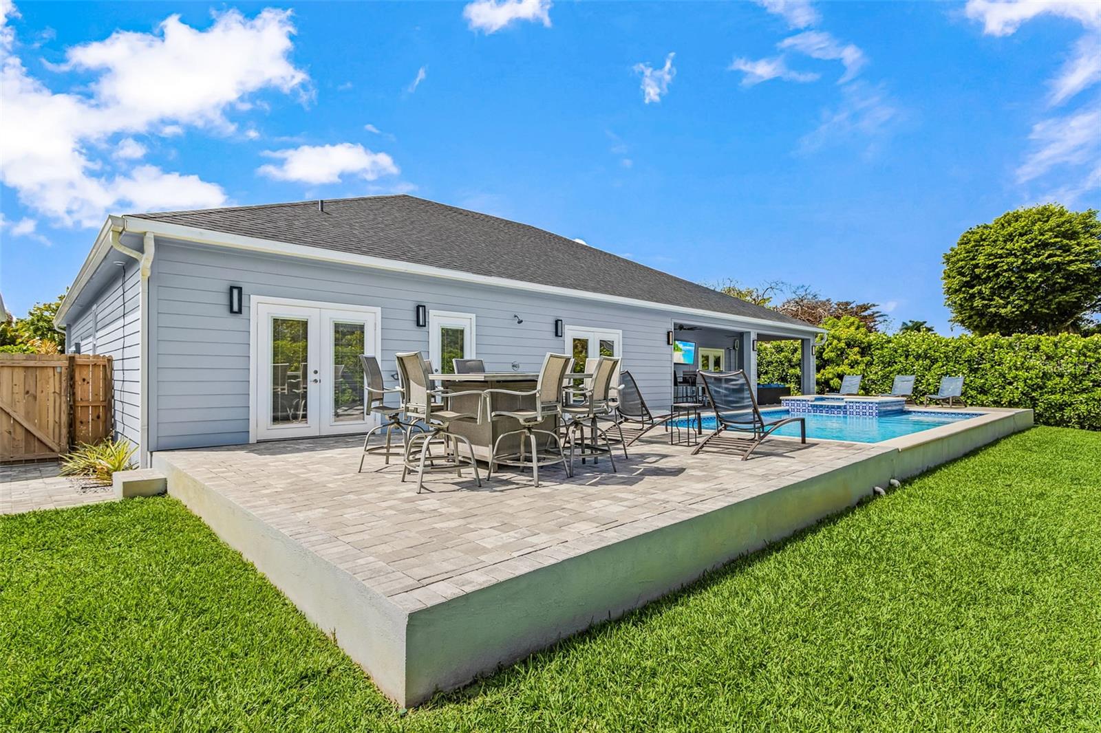 Image 41 of 50 For 1275 Carlene Avenue