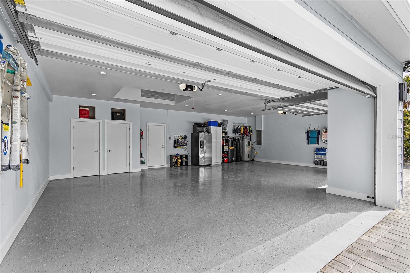 Image 43 of 50 For 1275 Carlene Avenue