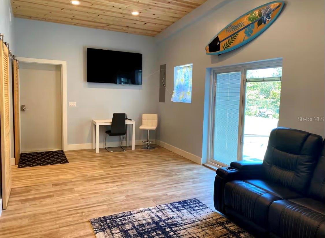 Image 48 of 50 For 1275 Carlene Avenue