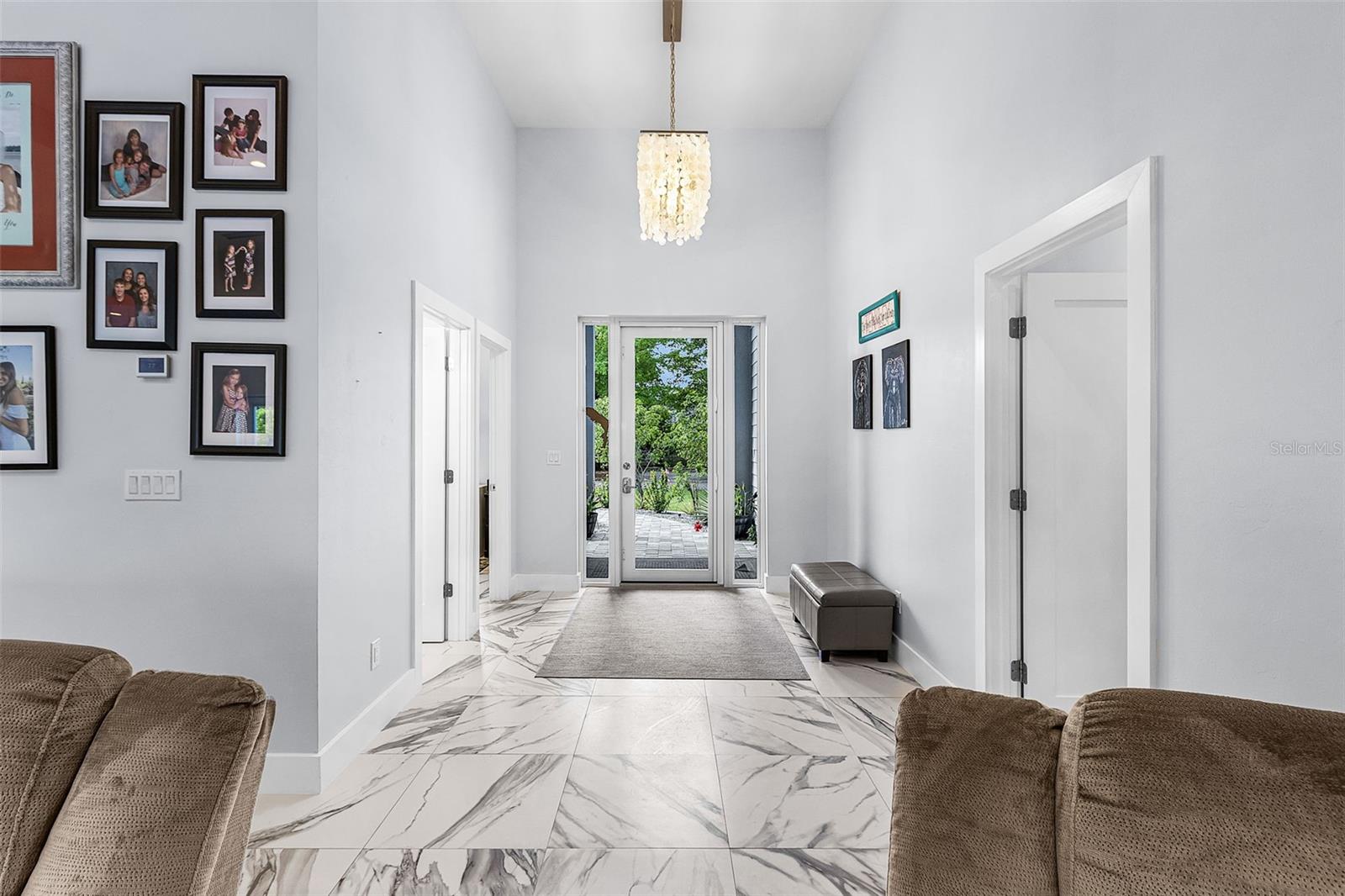 Image 6 of 50 For 1275 Carlene Avenue