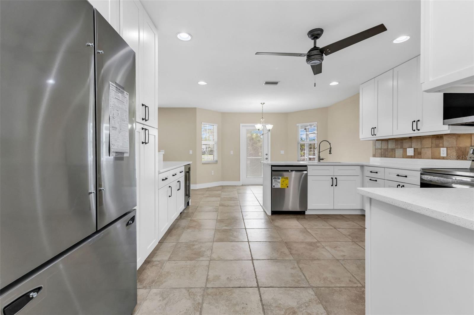 Image 37 of 69 For 28401 Coco Palm Dr