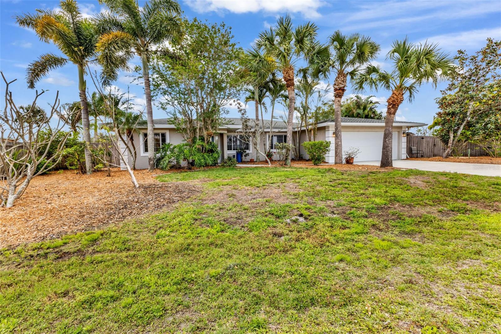 Image 58 of 69 For 28401 Coco Palm Dr