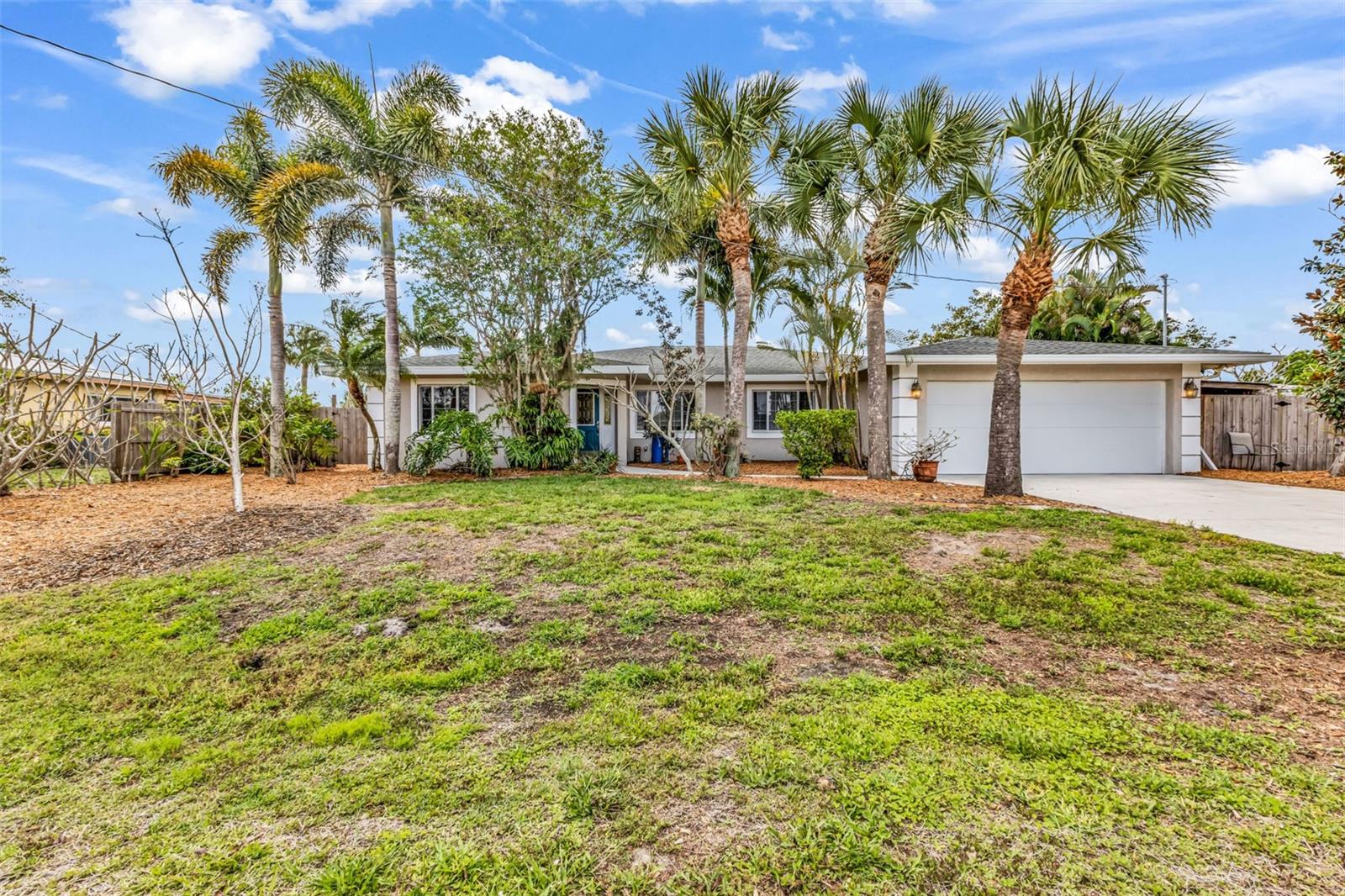 Image 61 of 69 For 28401 Coco Palm Dr