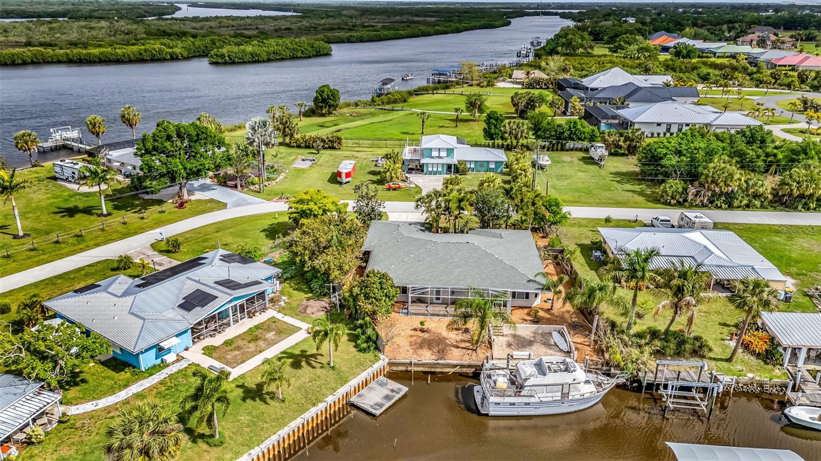 Image 67 of 69 For 28401 Coco Palm Dr