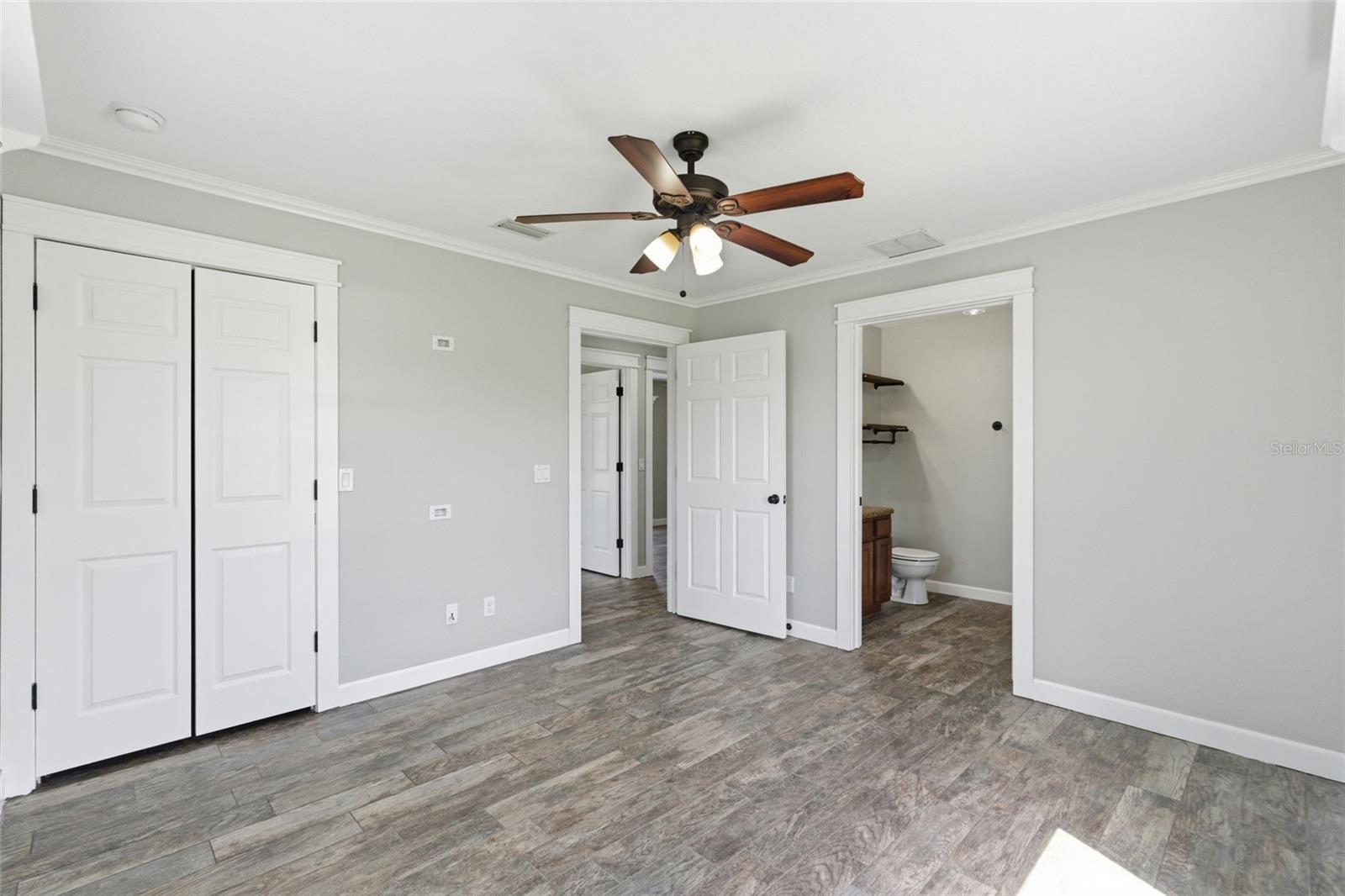 Image 11 of 25 For 3310 Ames Street