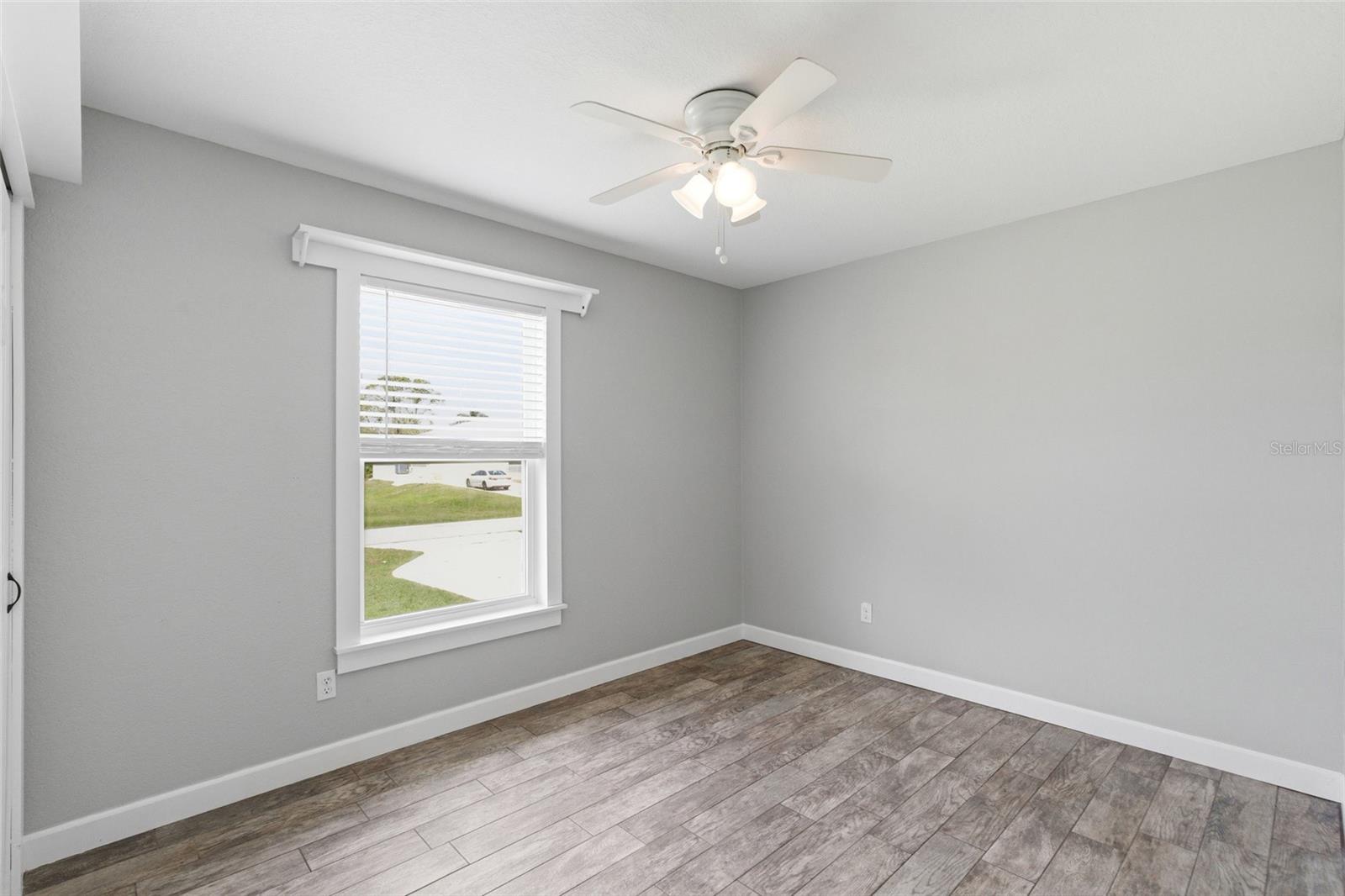 Image 17 of 25 For 3310 Ames Street