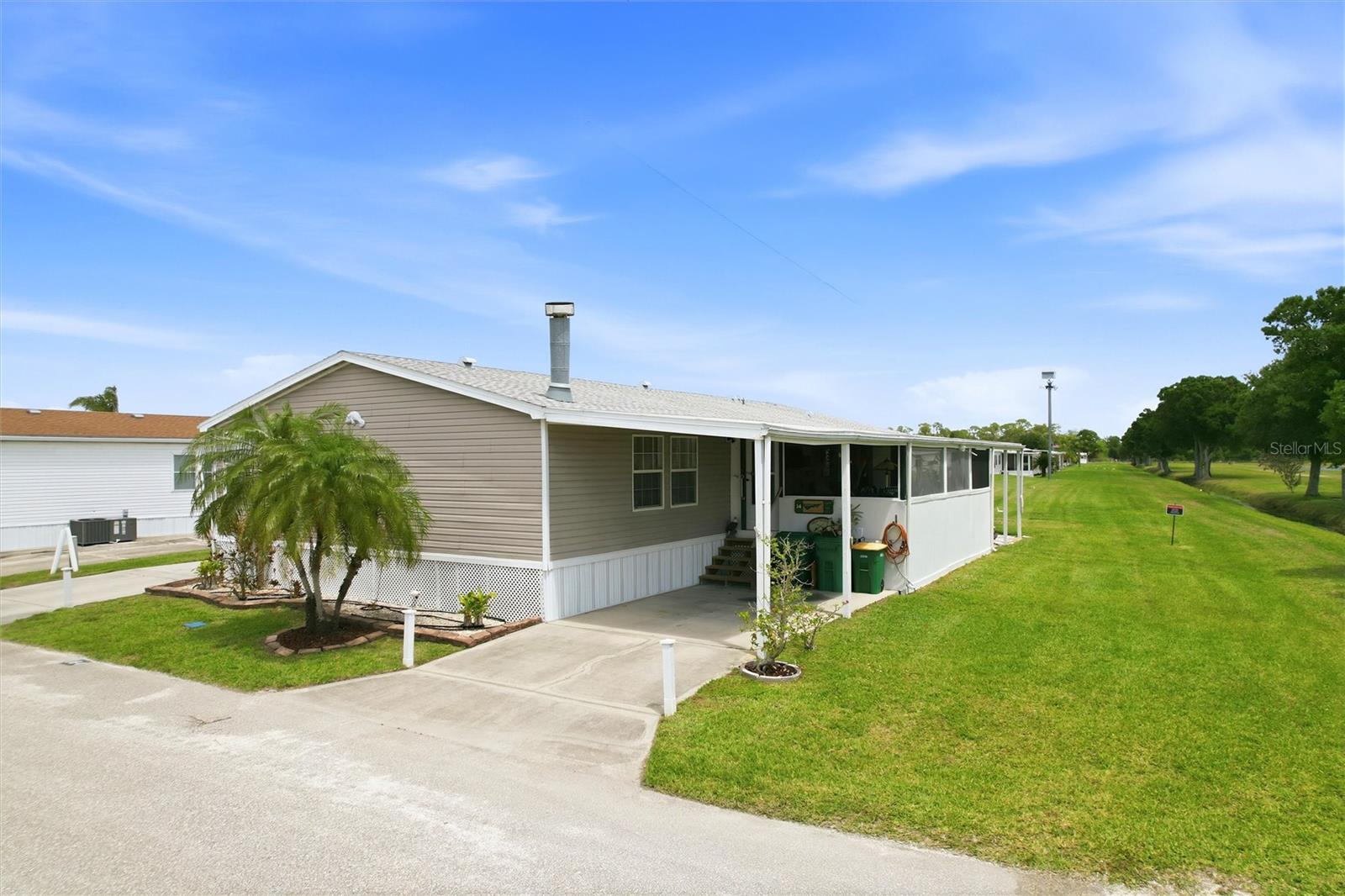 Details for 184 Manatee Loop, PUNTA GORDA, FL 33950