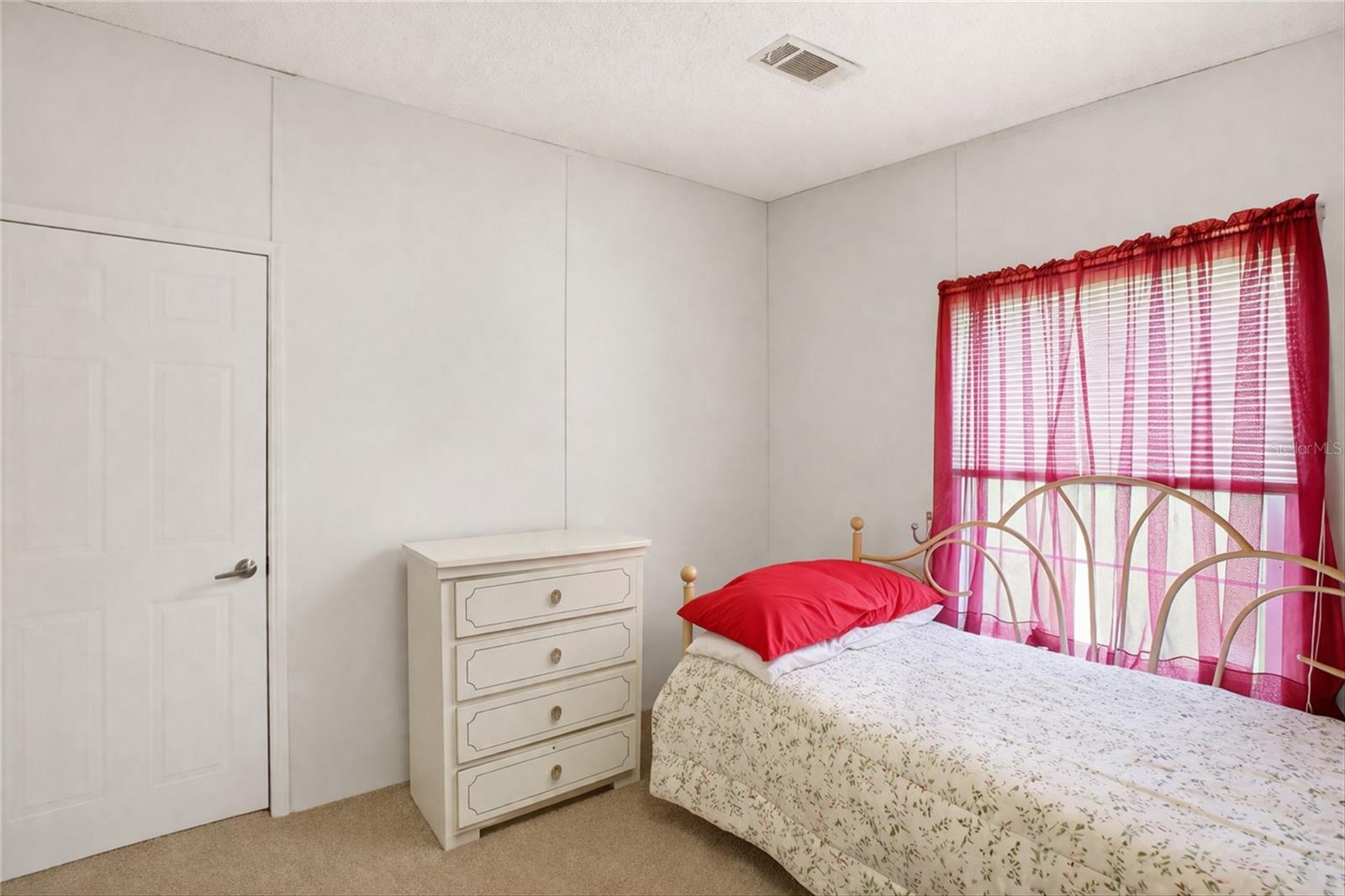 Image 26 of 33 For 184 Manatee Loop