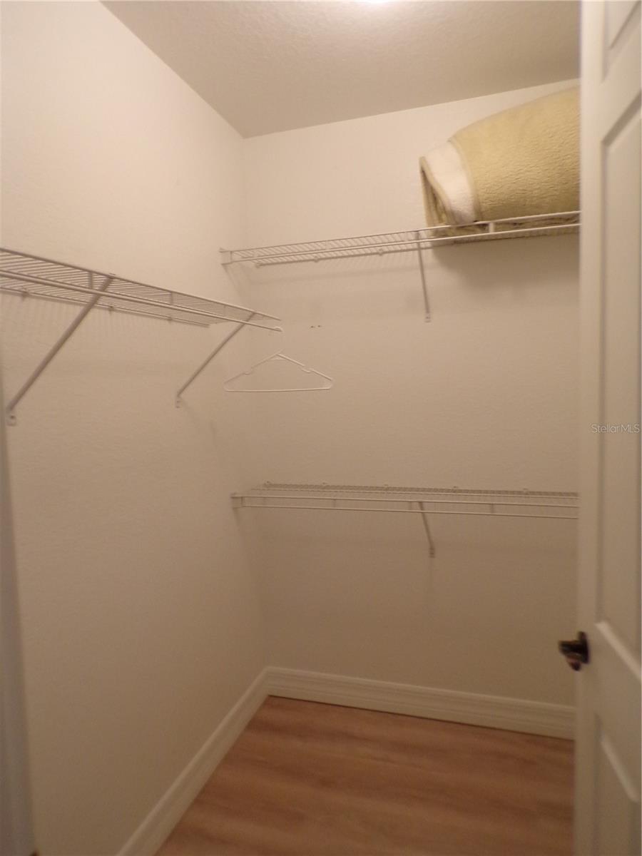 Image 25 of 31 For 94 Vivante Boulevard 302-9432