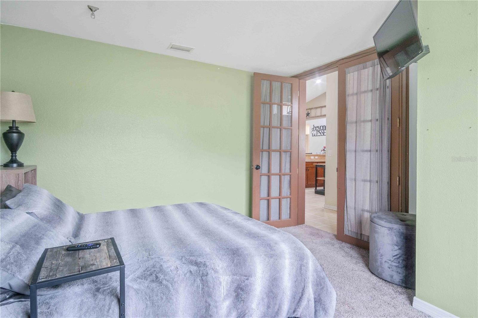 Image 39 of 50 For 3680 Channing Avenue