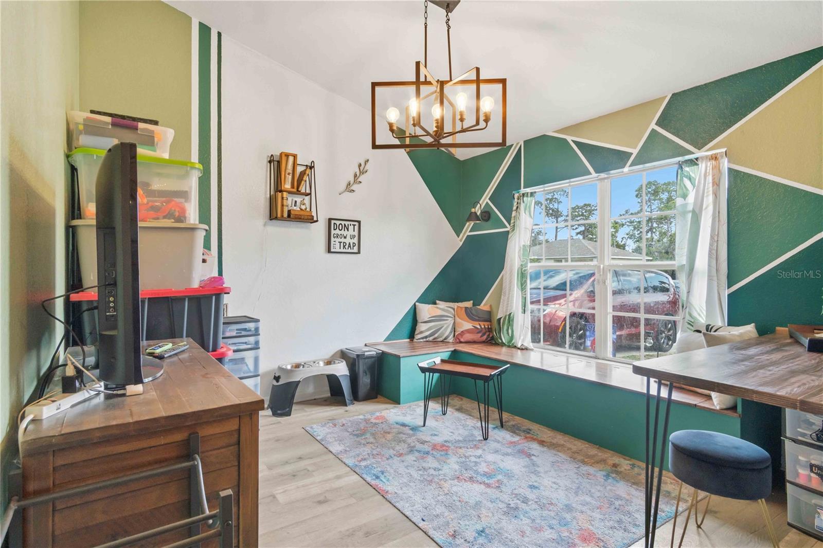 Image 41 of 50 For 3680 Channing Avenue