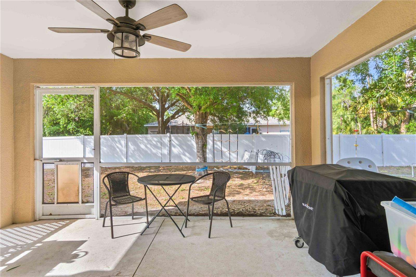 Image 45 of 50 For 3680 Channing Avenue