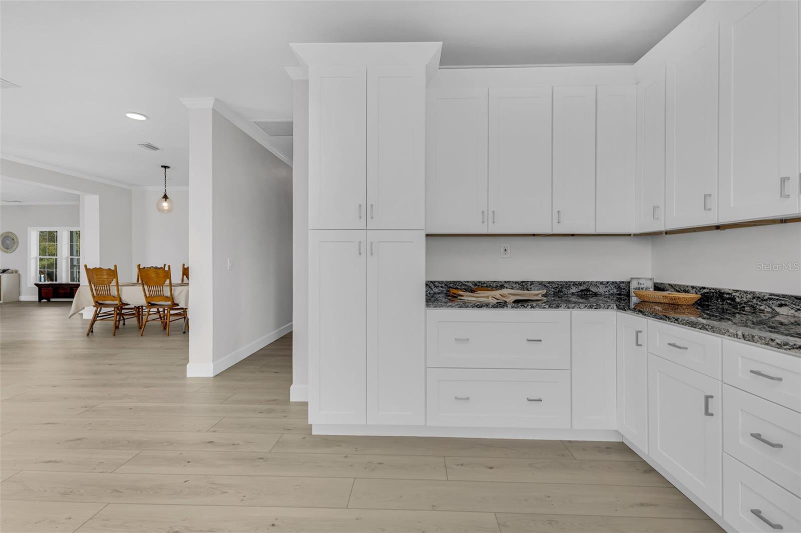 Image 16 of 84 For 32634 Oil Well Road