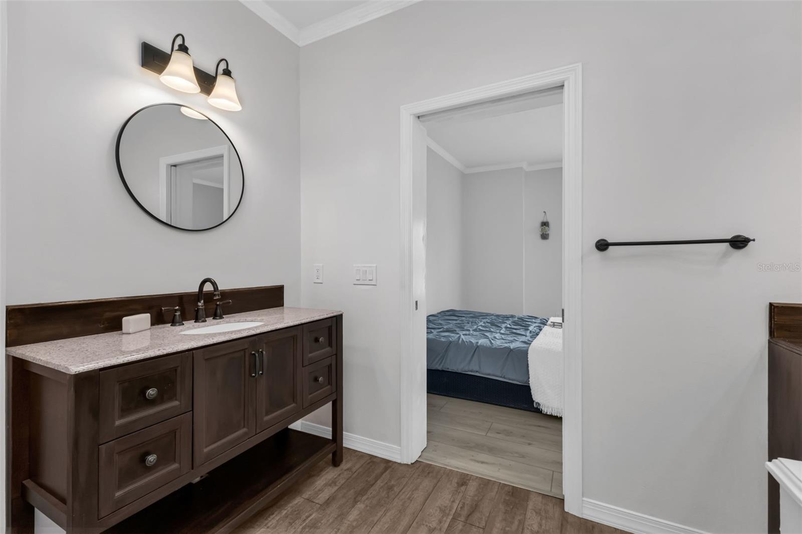 Image 25 of 84 For 32634 Oil Well Road