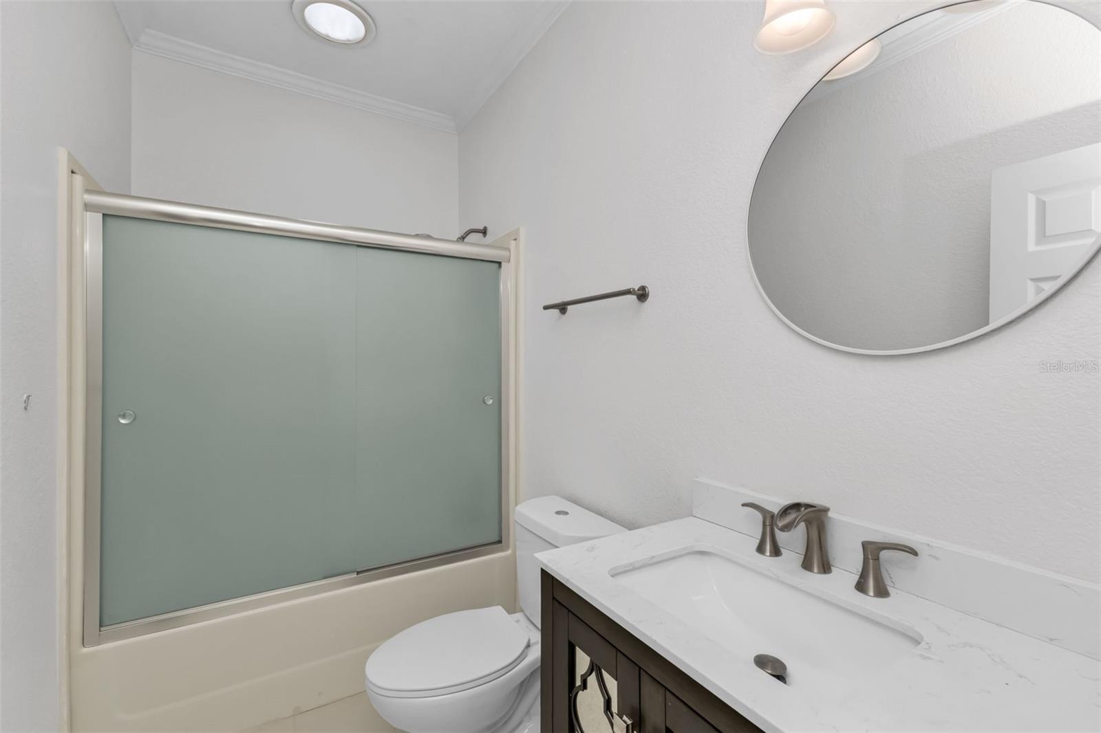 Image 29 of 84 For 32634 Oil Well Road