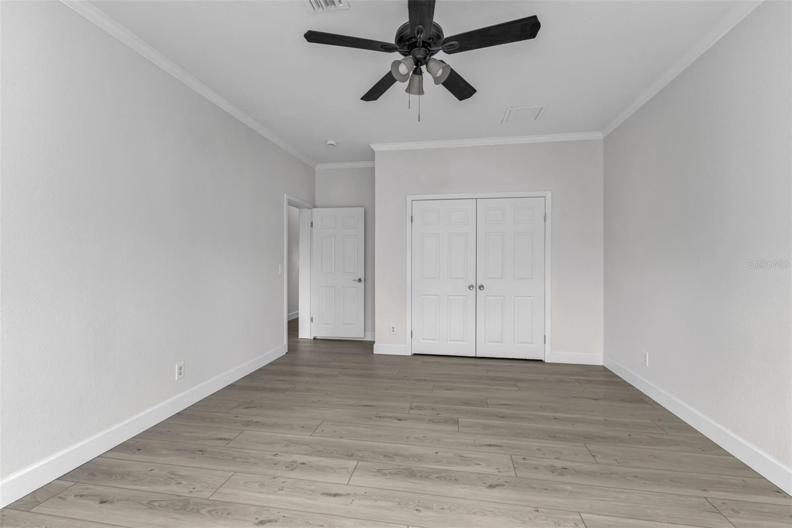 Image 31 of 84 For 32634 Oil Well Road