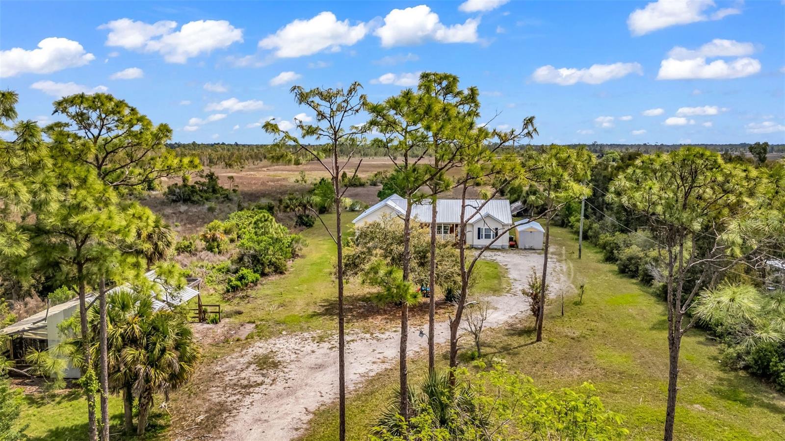 Image 61 of 84 For 32634 Oil Well Road