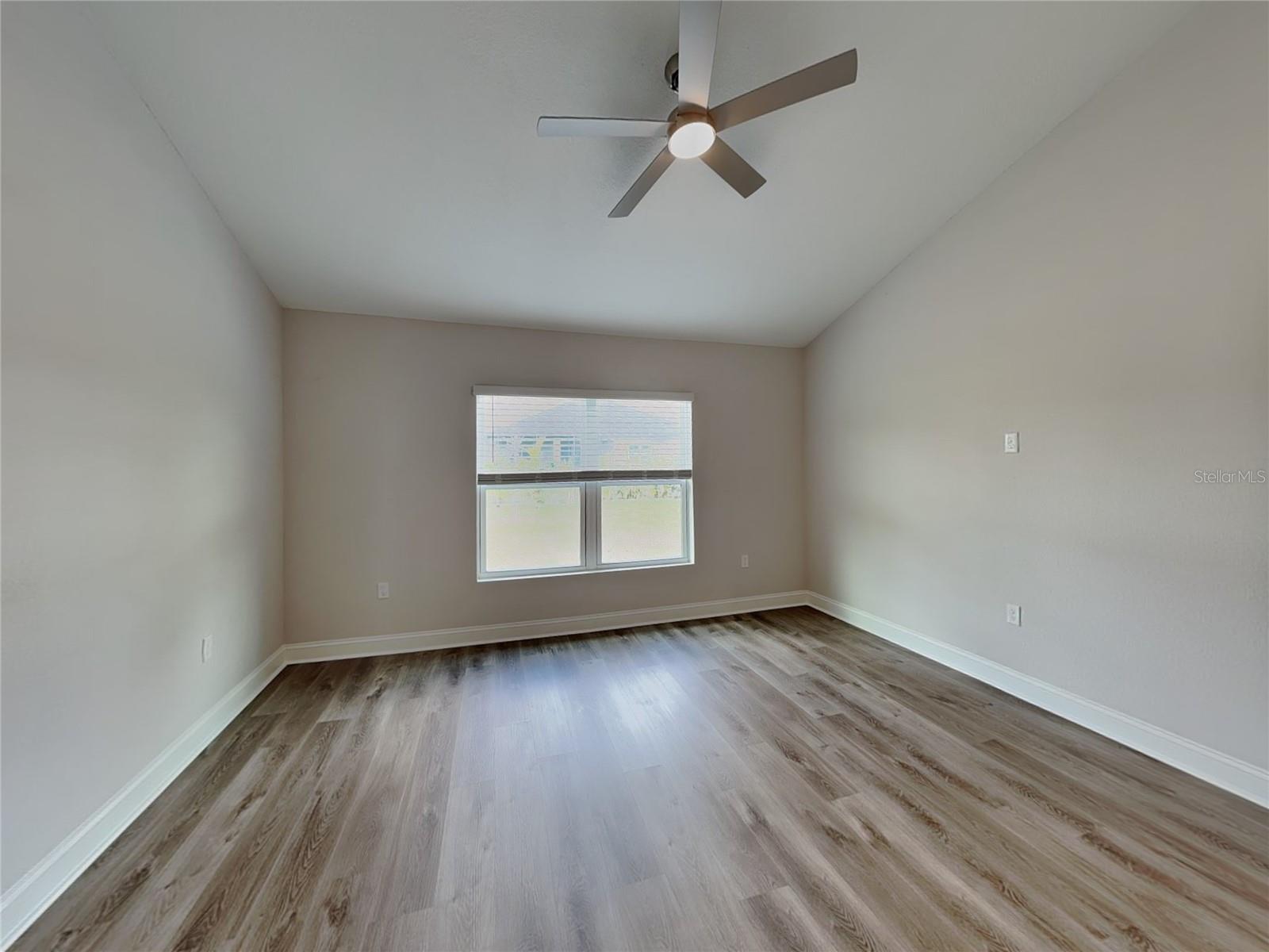 Image 8 of 20 For 8126 Chesebro Avenue