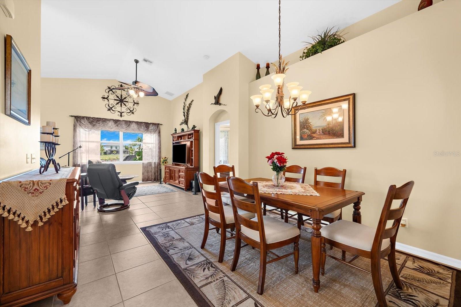 Image 15 of 74 For 24033 Canal Street