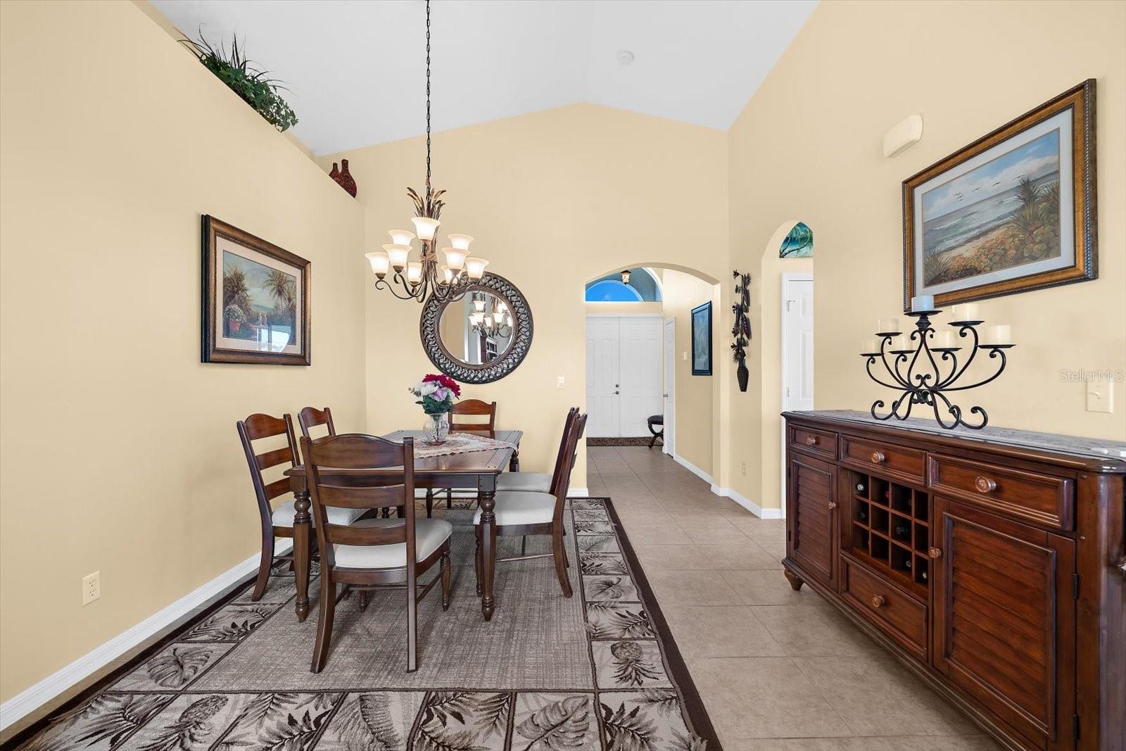 Image 16 of 74 For 24033 Canal Street