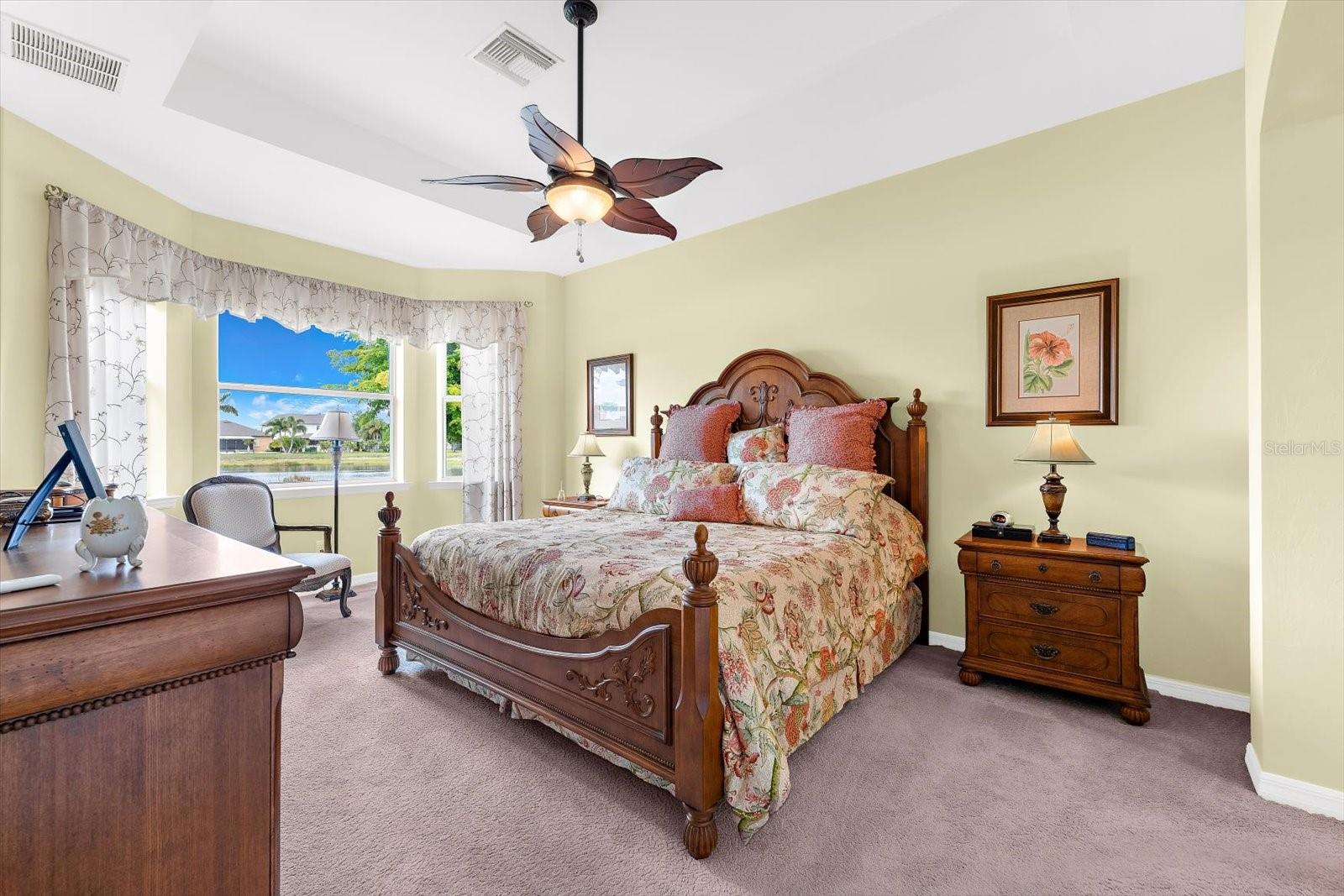 Image 31 of 74 For 24033 Canal Street