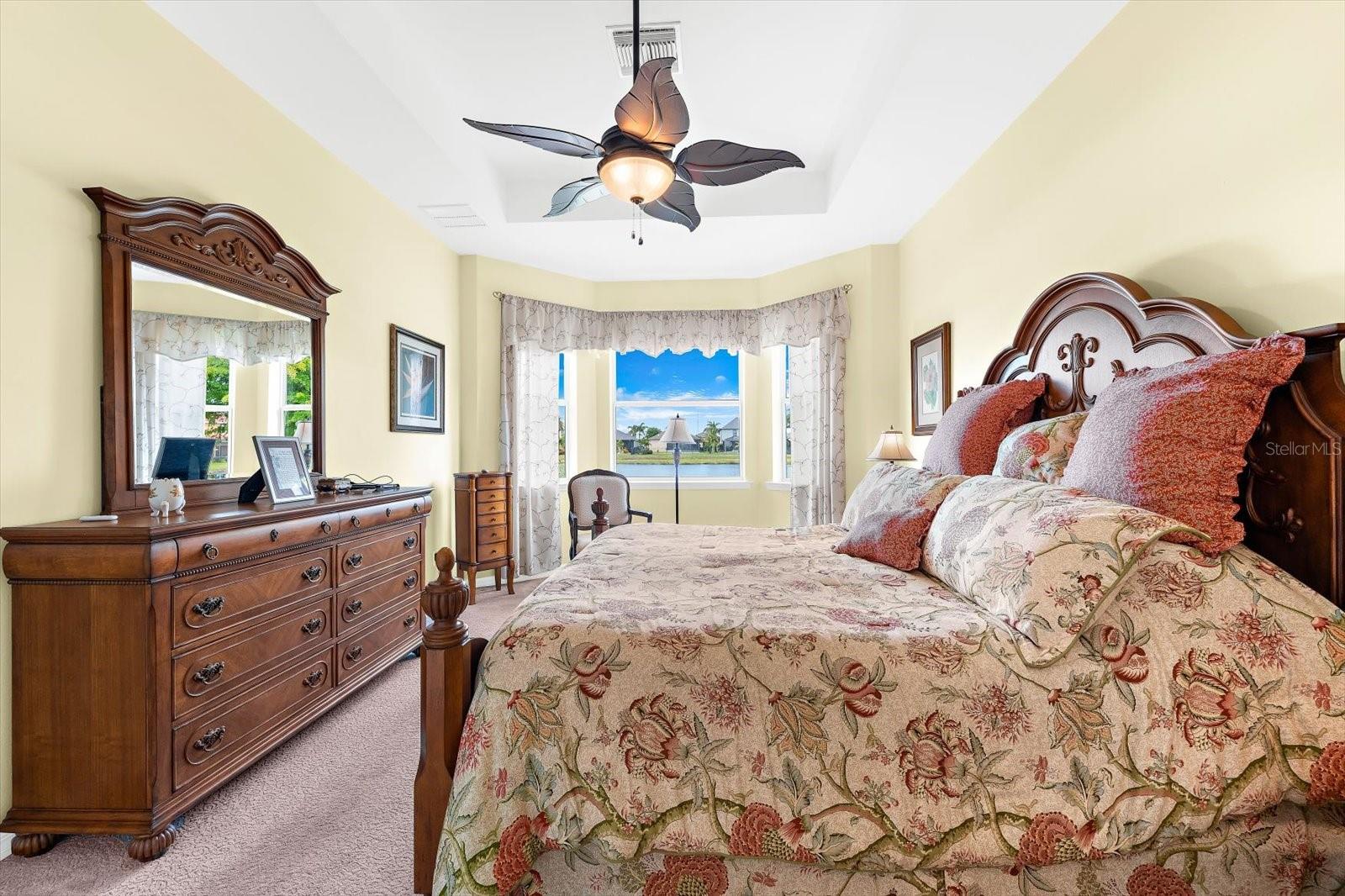 Image 32 of 74 For 24033 Canal Street