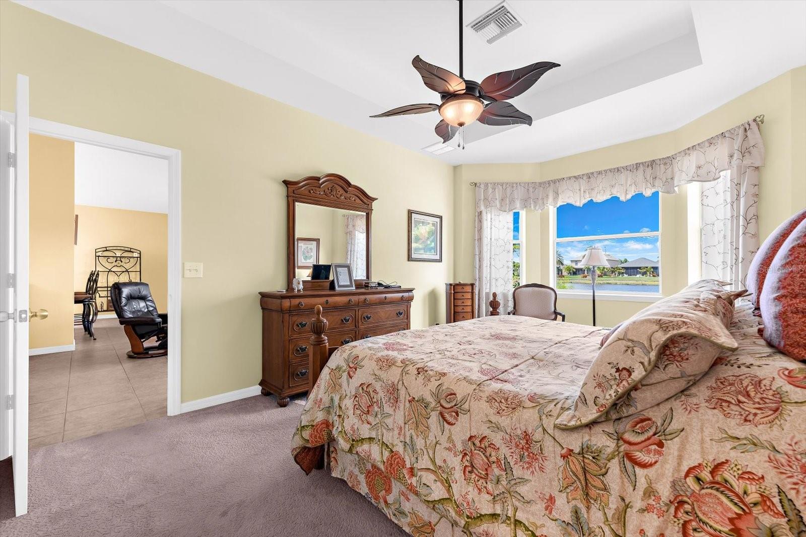 Image 35 of 74 For 24033 Canal Street