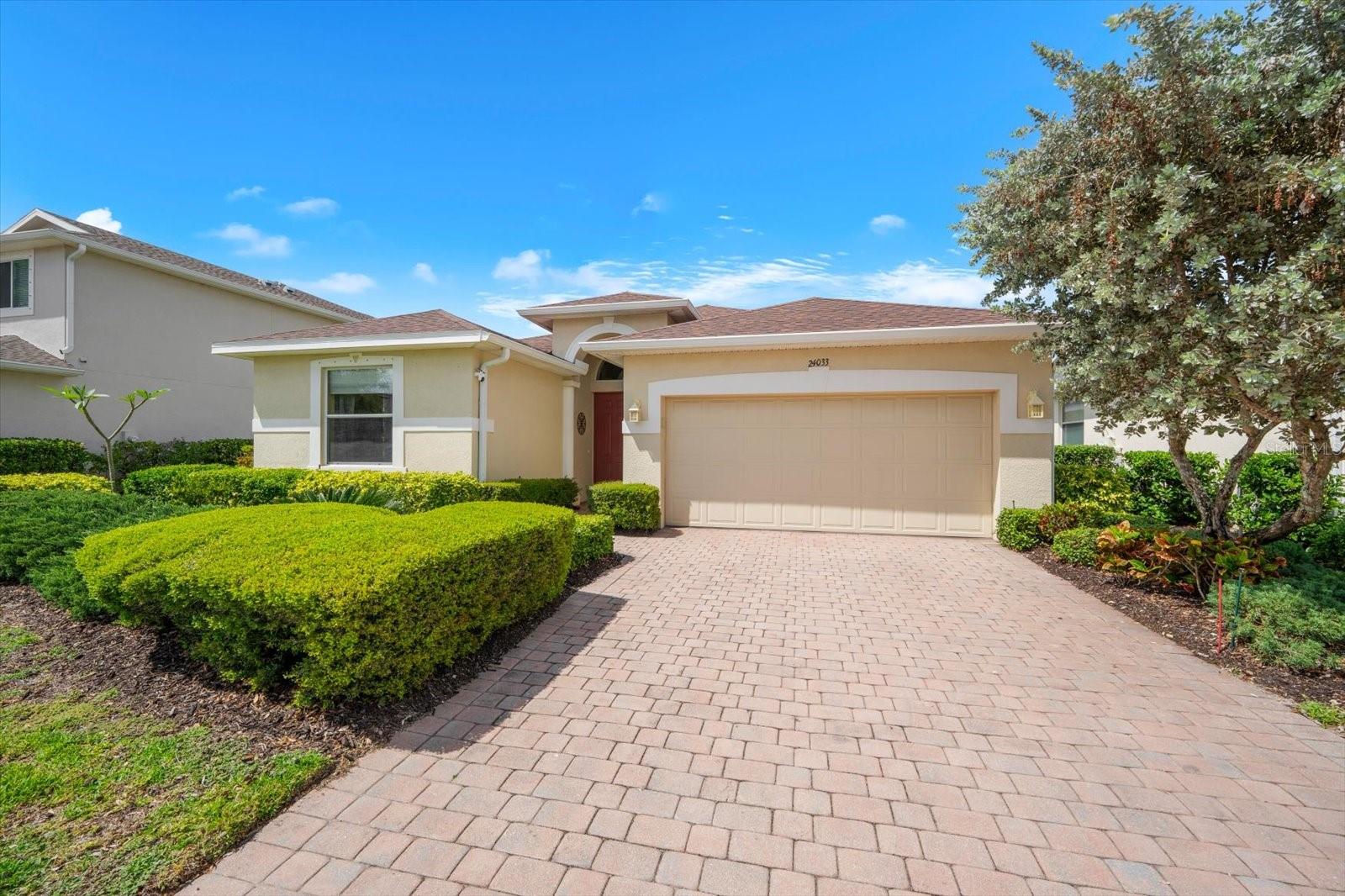 Image 4 of 74 For 24033 Canal Street