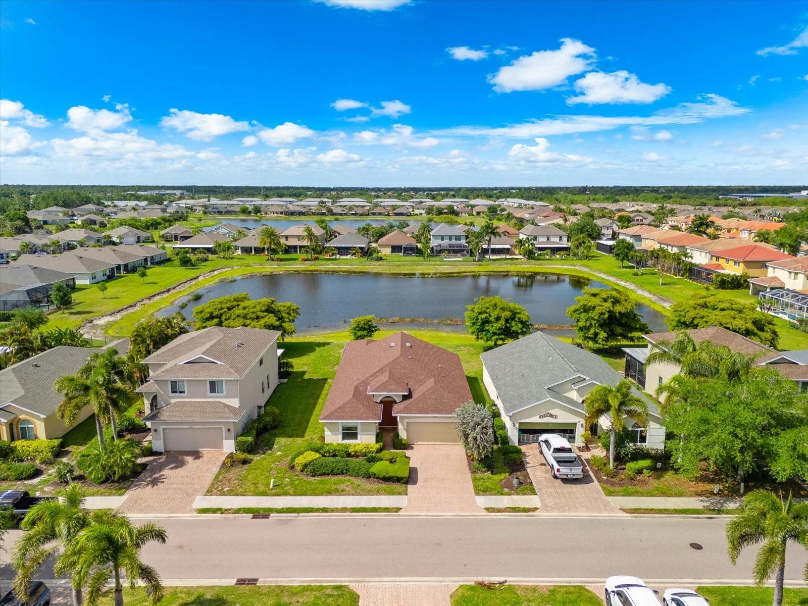 Image 55 of 74 For 24033 Canal Street