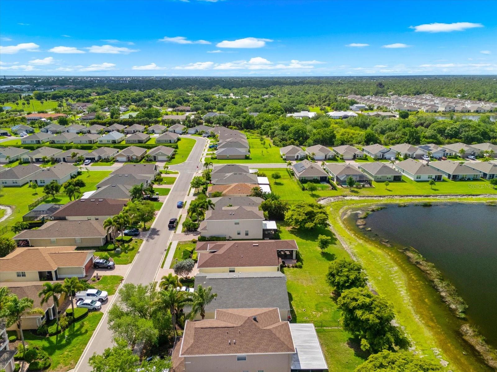 Image 59 of 74 For 24033 Canal Street