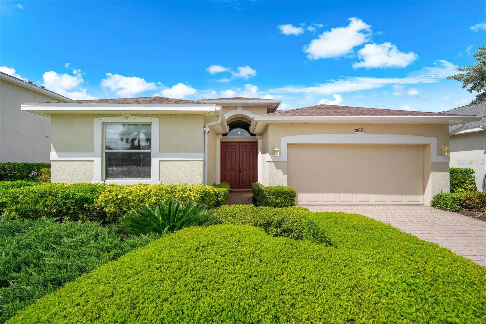 Image 6 of 74 For 24033 Canal Street