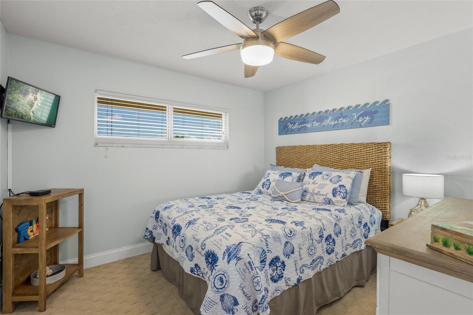 Image 25 of 85 For 915 Beach Road 215