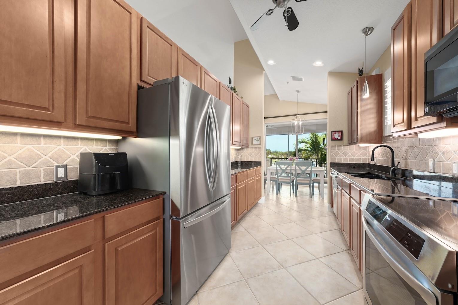 Image 12 of 49 For 1202 Jessie Harbor Drive 1204