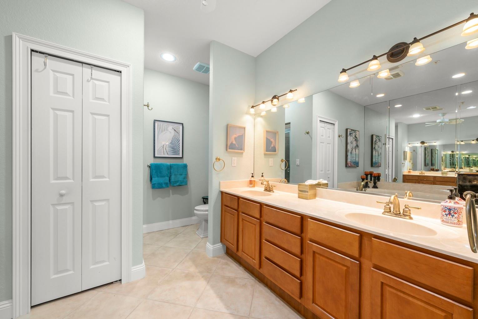 Image 21 of 49 For 1202 Jessie Harbor Drive 1204