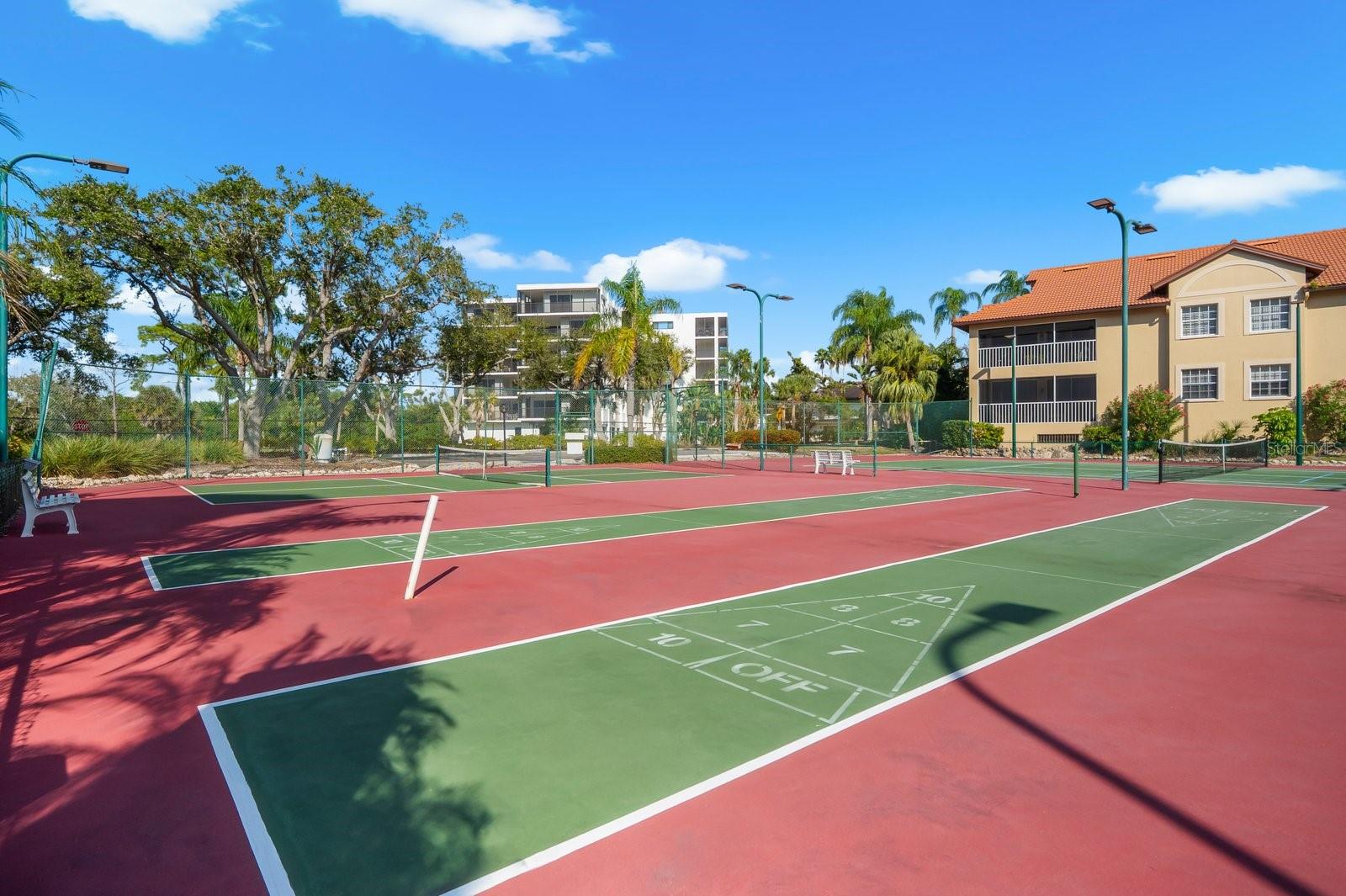 Image 38 of 49 For 1202 Jessie Harbor Drive 1204