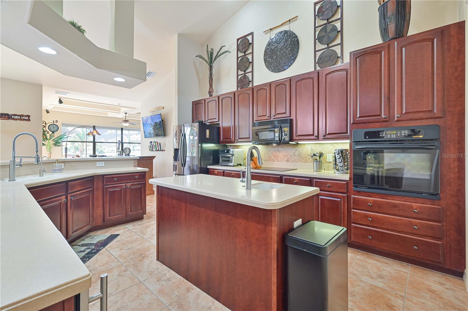 Image 33 of 53 For 506 24th Street