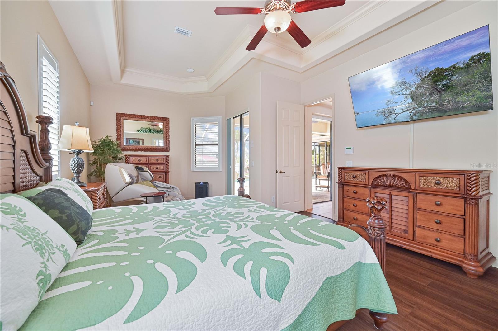 Image 39 of 53 For 506 24th Street