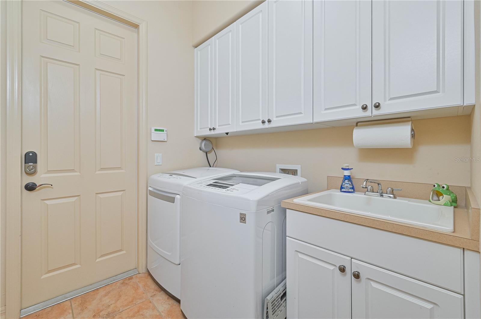 Image 51 of 53 For 506 24th Street